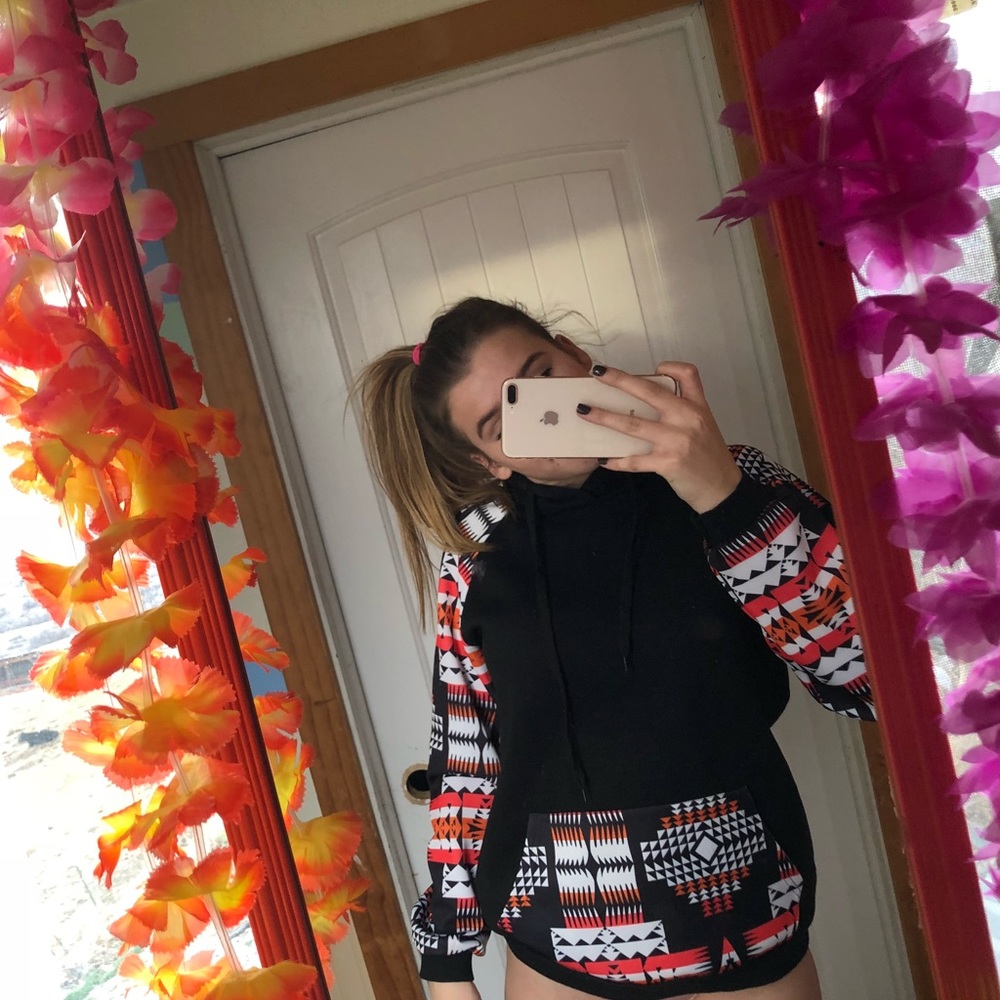 WILLING TO TRADE🌙